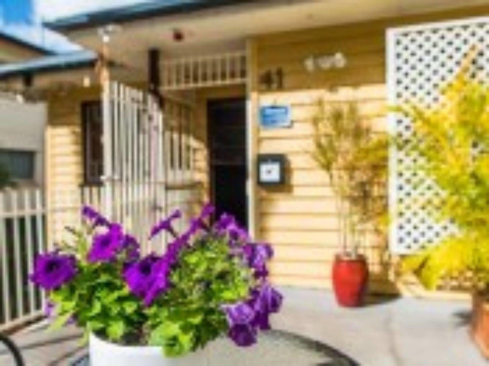 Kookaburra Inn Brisbane Bagian luar foto