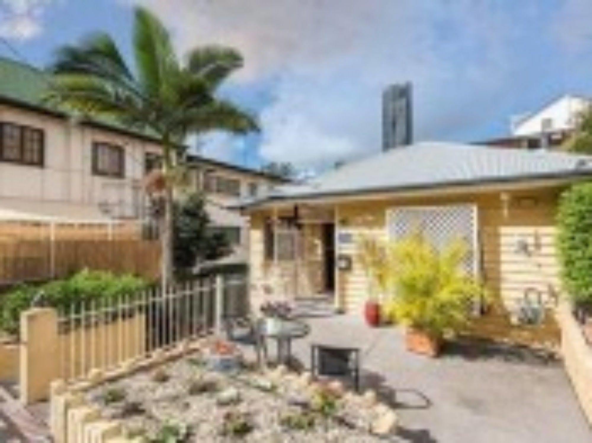 Kookaburra Inn Brisbane Bagian luar foto